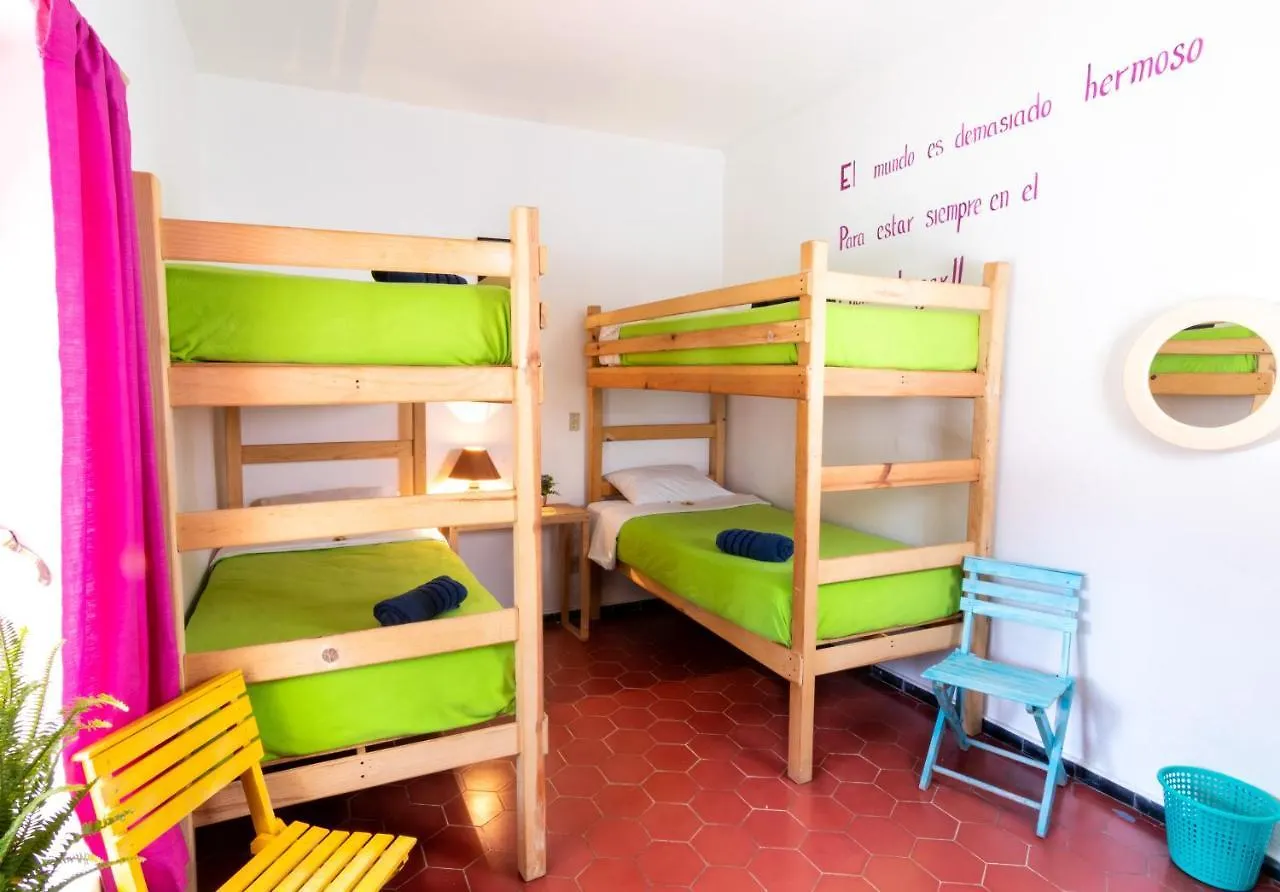 Hostal Casa Colores Adults Only Guadalajara 2*,  Mexico