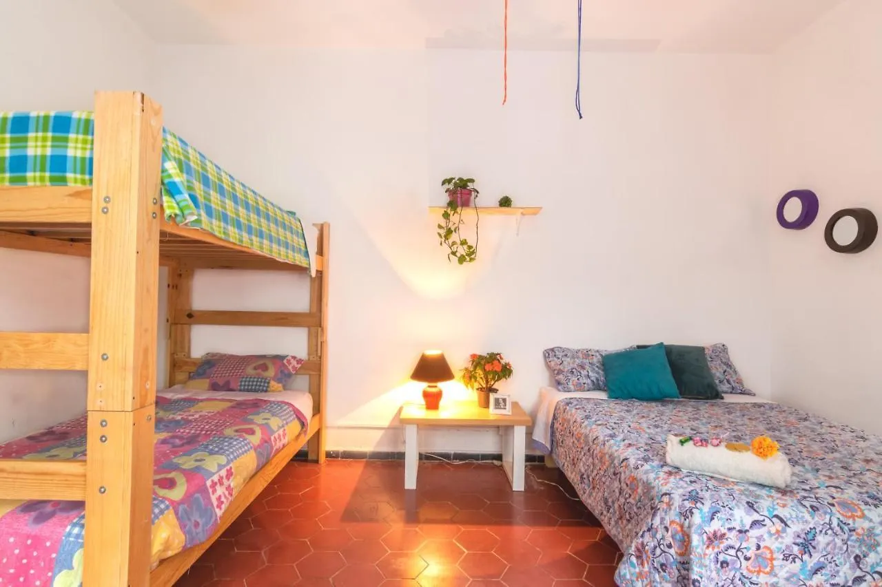 Guest house Hostal Casa Colores Adults Only Guadalajara